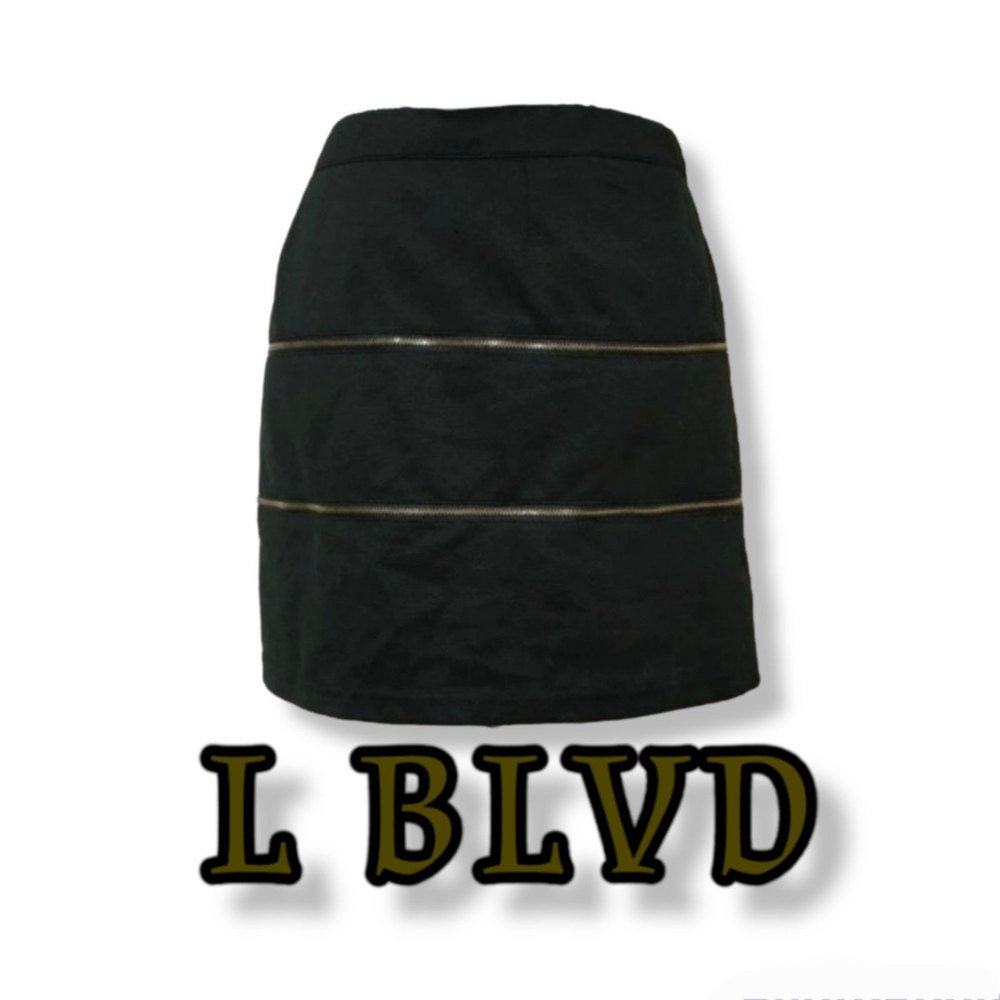 L BLVD Mini Skirt Zipper accents Black
